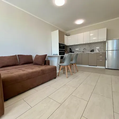 Central Park Arena Apartment